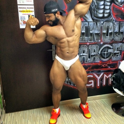 justmuscle77:Amer Majid. Holy crap he’s gorgeous!  I know I’ve said it once but I’ll say it again; for what ever reason to my when a man like Amer has thick legs like those they are only enhanced by him wearing briefs, posers, small shorts,