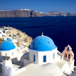 breathtakingdestinations:  Oia - Santorini - Greece (by Stéphane Neckebrock) 