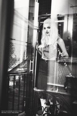 inspirationgallery:  Chambre 14. Daphne Groeneveld by Ellen von Unwerth. Numéro, August 2013 