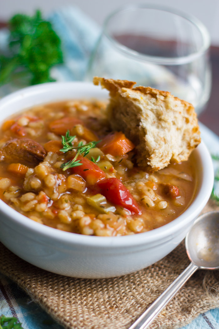 tinykitchenvegan:  Vegan “Beef” Barley Soup