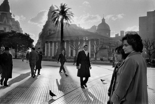 Ren&eacute; Burri. Buenos Aires, Argentina, 1960.