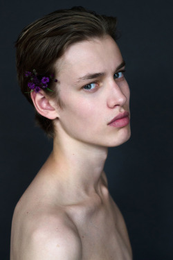 strangeforeignbeauty:  Niclas Nilsson by JD Barnes  