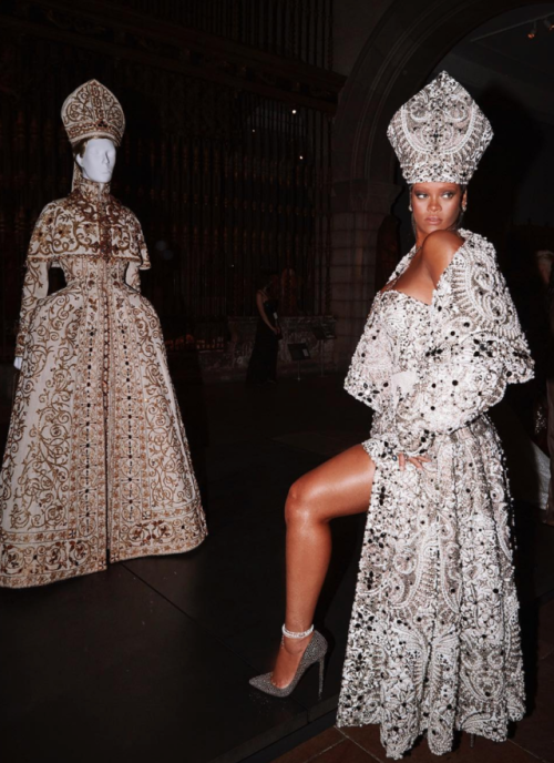 ehmell:Met Gala 2018Rihanna x John Galliano