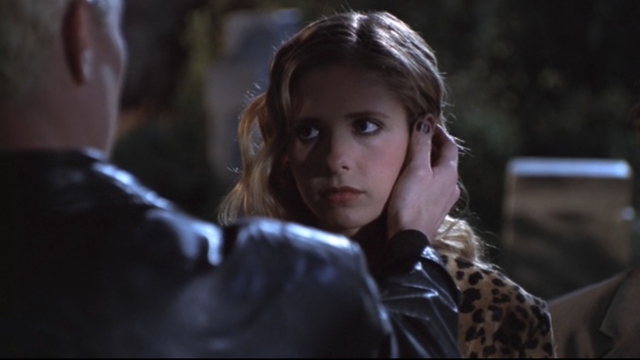 ALL caps ALL paper, BUFFY: THE VAMPIRE SLAYER SEASON 4 EPISODE 17... - Buffy The Vampire Slayer Season 4 Episode 8