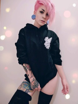 defend-burritos: @elderlittlefox modeling my clothing lines Support your local tattoo artist design.  We have shirts of this for sale for 20$, world wide shipping.  Facebook.com/cursedlifeclothing Instagram.com/cursedlifeclothingofficial Don’t delete