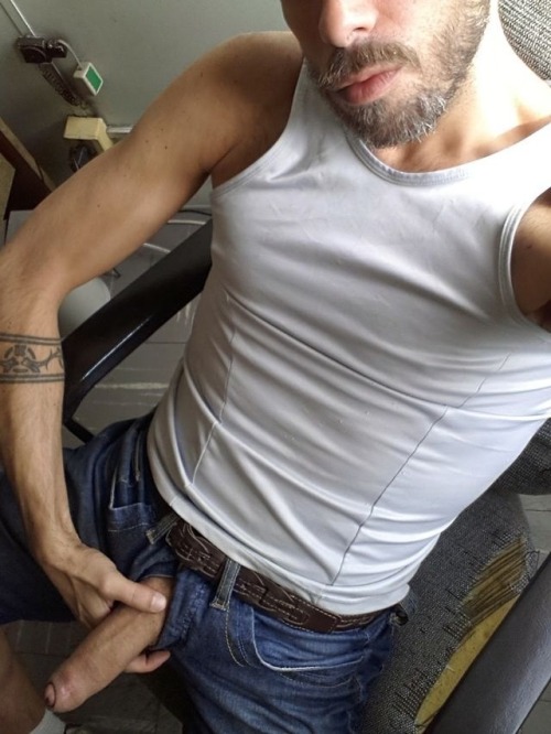 g-a-y-p-l-a-y