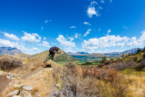 einerundesache: Isaac Luoni at the Remarkables Downhill Track, Queenstown, NZL Pic by Sean Lee.