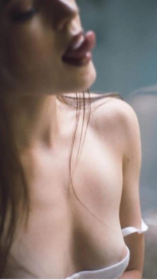 audreybradford:  Perfect nips