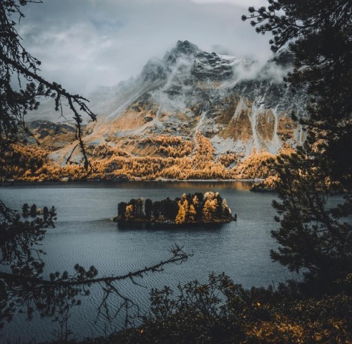 photography-cnl:18-Year-Old Photographer Fabio Zingg Captures the Beauty of Beautiful Mountainscapes