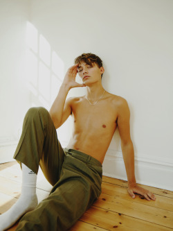 strangeforeignbeauty:Brandon Day