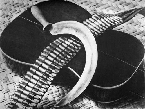 mondfaenger: Photo by Tina Modotti, Revolución y fotografía  Mexican Revolution Amo México 
