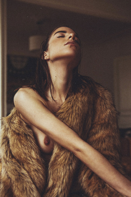 fashionmodelscollection:
“ BAGNOL Rebecca
”