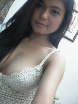 simoneng3328: n4f5ukumu:  otakblue:  Cantik tak, Kak Ton? http://migg.in/cantiktak  Wow!!   Wow 