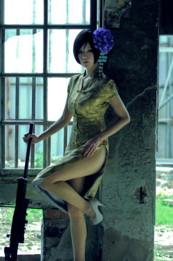 dirty-gamer-girls:  Ada Wong EX2 - Resident Evil 6 by UchihaSayakaCheck out http://dirtygamergirls.com for more awesome cosplay