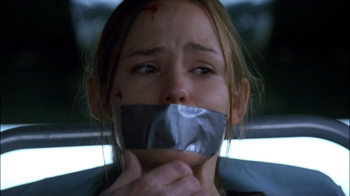 profoundlyentangled: Jennifer Garner in Alias. If I remember correctly, in this scene, her death ha