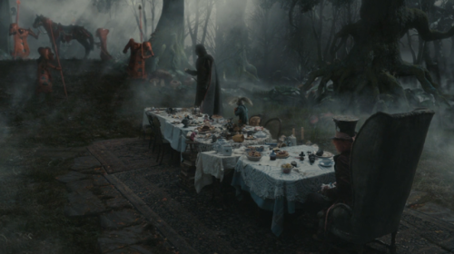 Alice in Wonderland, 2010Dark Fantasy, AdventureDirected by Tim Burton Cinematography: Dariusz Wolsk