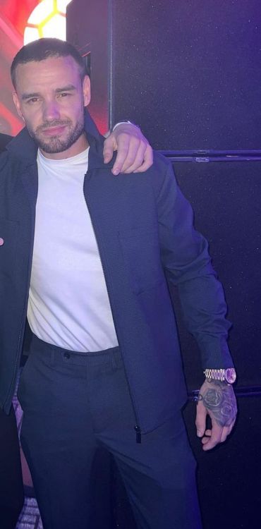 Liam yesterday at Soccer Aid’s after party (x) - 13.06