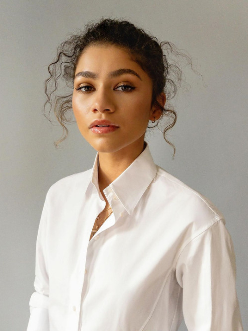 neverfarbehind:ZENDAYA COLEMANby Brad Ogbonna | The New York Times