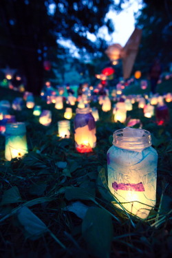 r2–d2:  Lantern Fest By kevin 