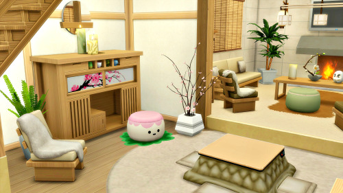 Yuri Hana‘Yuri Hana’ is a stylish yet cosy family home. With 2 bedrooms, a main bathroom, a sunken l