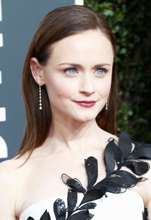Alexis Bledelattends the 75th Annual Golden Globe Awards at The Beverly Hilton Hotel on January 7, 2