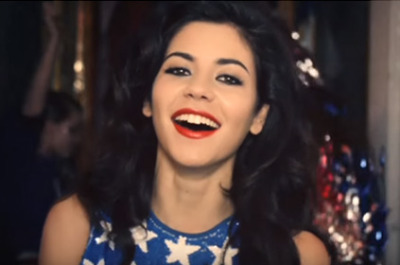 he said oh my god you look just like shakira | Tumblr
