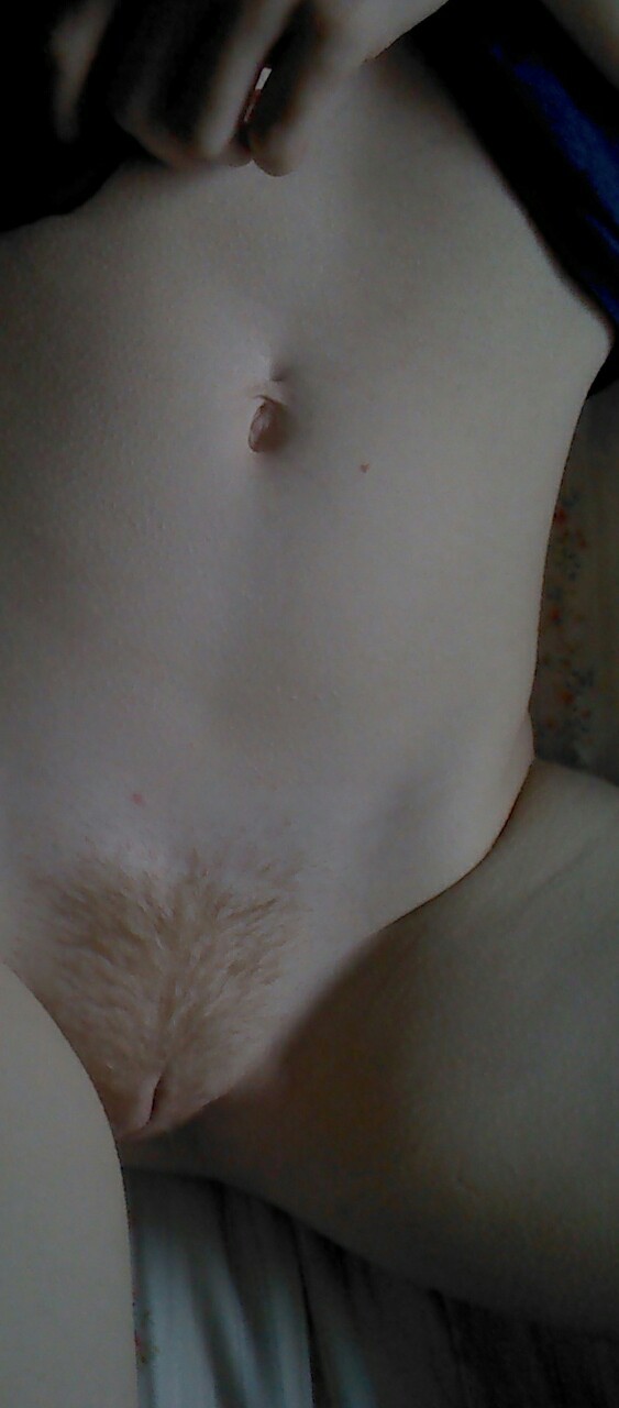 mlyamo:  Pussy lips