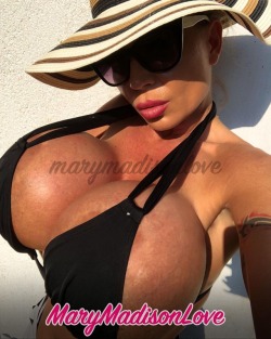 marymadisonlove:🌸 Have a nice day everyone ♥️♥️♥️ #marymadisonlove   #gobigger  #hot #getbig #curvesforday #massivemelons #sexy  #biggestboobs #boobsfordays #niceboobs #sexyboobs #premiumboobs #eatforboobs #recoverforboobs  #fitgirl #niceboobs