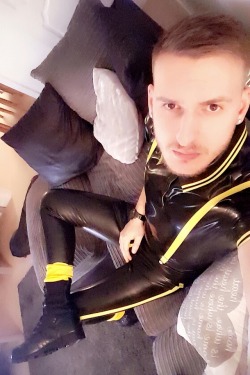 northernlad92:Need some new rubber… someone