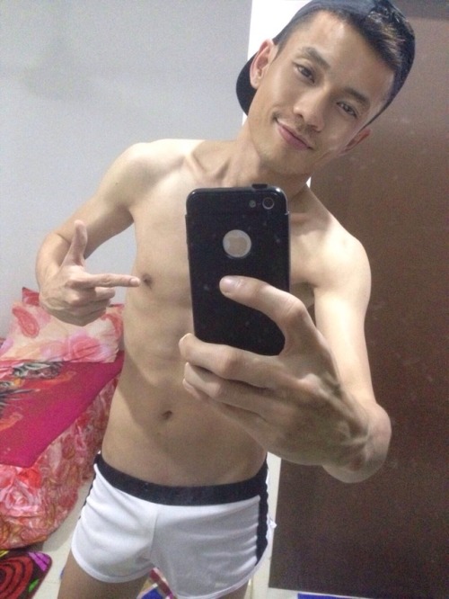 bisexpuretop: Nite Guys… #MRKURUSKEDING #ILOVEMYBODY  Sedap