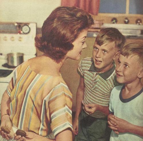 mid-centurylove:Sweet surprise or bribery? detail from Arnott’s ad, 1962