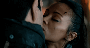 linstock-oz:  xeldablade: Nyota Uhura being amazing + Spock being Not Emotional™
