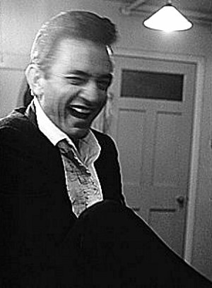 rumancoca:    Johnny Cash photographed by Jan Olofsson, c. 1966  So fucking cute
