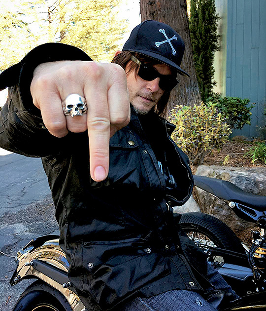 reedusmcbridedaily:  Filming Ride With Norman Reedus 
