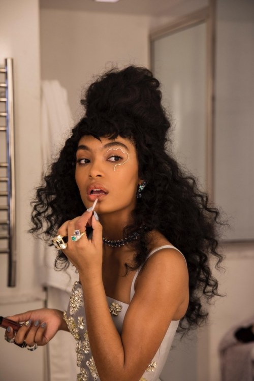 Porn Pics wandering-songstress:Yara Shahidi in Prada