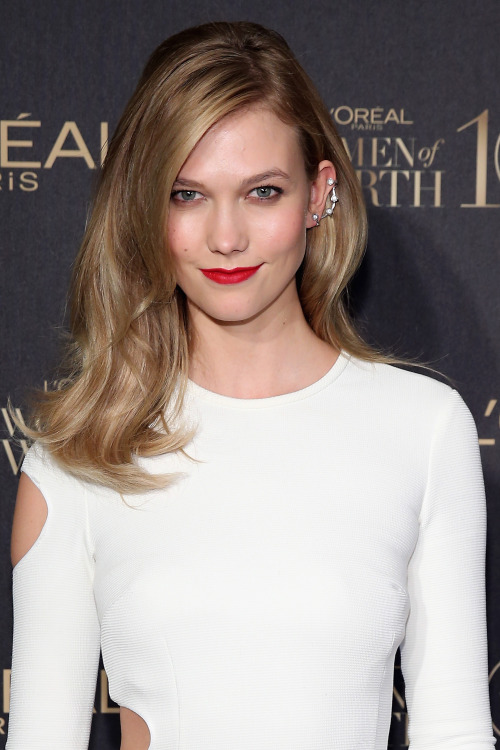 karlieklossdaily:  December 1st, 2015: L'Oreal Paris Women of Worth 2015 Celebration - Arrivals 