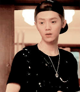 meiren-menglu: When you see your crush and you’re all (✿ ♥‿♥)