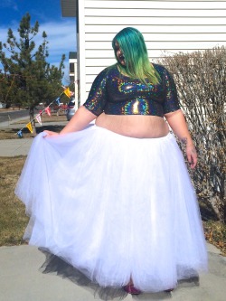 angelsandkings:This skirt is my new favorite