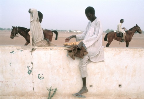 ouilavie: Chris Steele-Perkins. Chad. Southern Sahara. Racetrack. 1985.