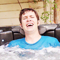 tobiesturner:  Favorite Videos: TRAPPED IN A HOT TUB (x) 