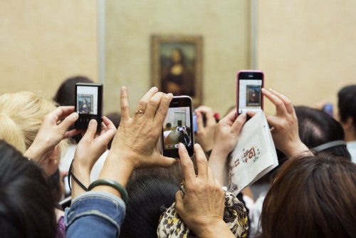 tumbling-dyce:Martin Parr, Louvre, Paris