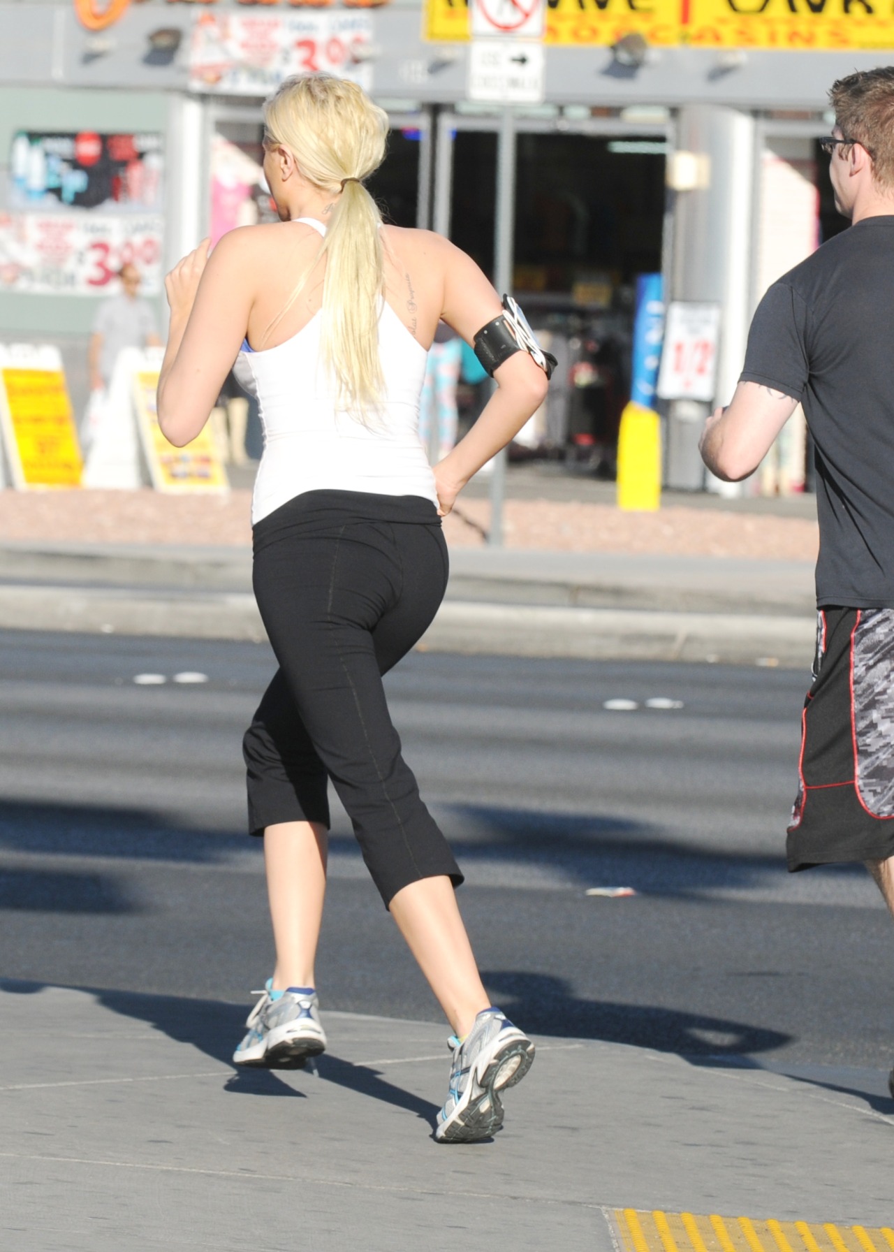 A fine ass in spandex, what a lovely sight.