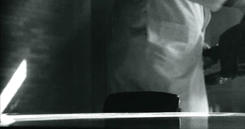 classichorrorblog:  The Texas Chainsaw Massacre |2003| Marcus Nispel