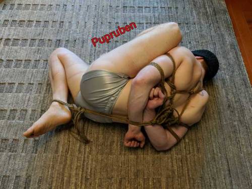 pupruben: Stills from today rope, Daddy @torontodvt takes such good care of me.