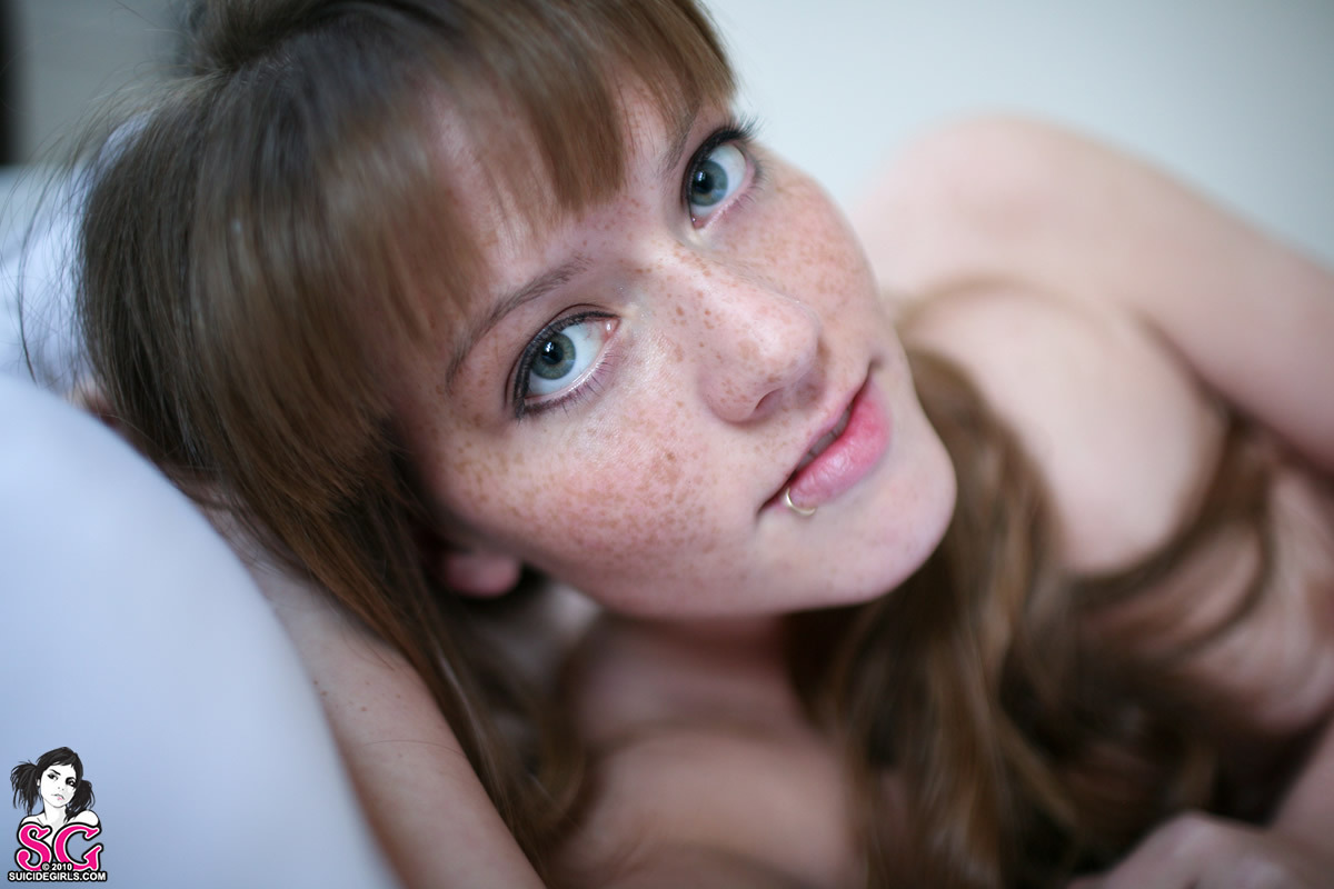 idreamofsuicidegirls:  Boom I Dream Of SuicideGirls