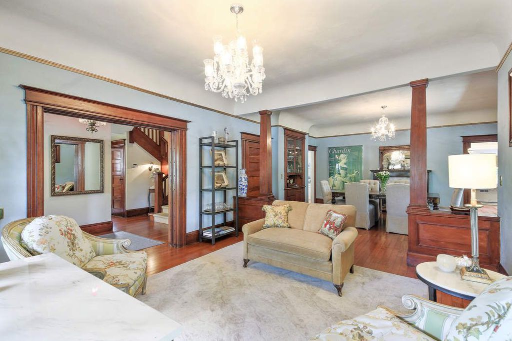 househunting:   $2,495,000/4 br   Sonoma, CA   built in 1889 