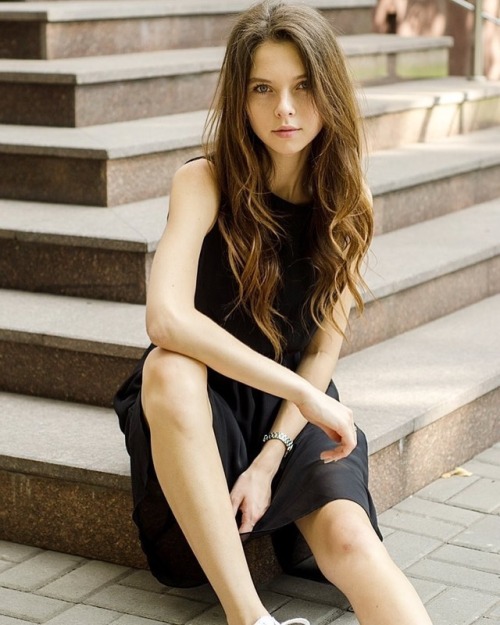 questforeyes:  Darya Ostapenko @ Veamodels Ukraine by Evgeny Kovachyov