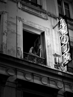 M-As-Tu-Vu:  #Annemarieke Van Drimmelen .. #Hotel Amour ..  #Paris