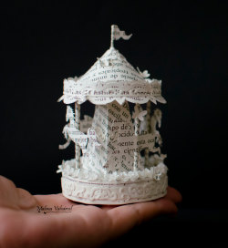 culturenlifestyle:  Paper Sculpture and Jewellery