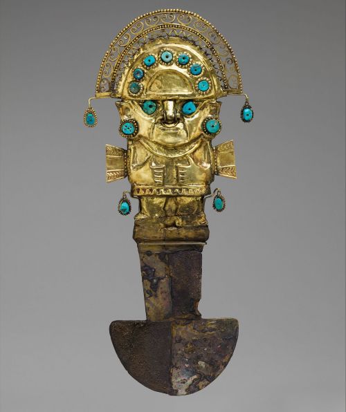 art-of-swords:Ceremonial Knife (Tumi)Dated: 9th–11th centuryPlace of Origin: PeruCulture: Sicán (Lam